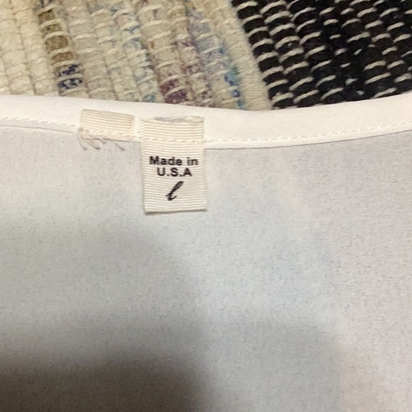 Womens lightweight Dress Blouse keyhole front open weave side panels cream - Picture 9 of 9